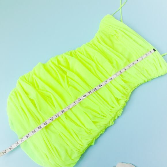 House of CB London Ella Neon Green Ruched Bodycon Mini Dress Size Medium - Picture 8 of 9
